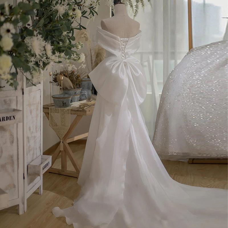 Light wedding dress 1011 new simple satin French fishtail temperament bride super fairy dream Mori travel dress skirt