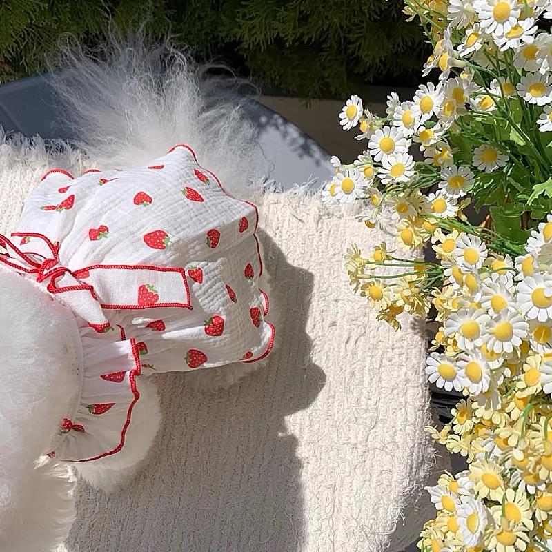 Strawberry Print Pet Dog Dress 2026 Dog Clothes Cute Bow Summer Puppy Costume Chihuahua French Bulldog Clothing Cat Dog Swimsuit