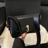 Niche Design Texture Underarm Bag Women's 2025 New Summer Shoulder Bag Simple Fashion Handbag