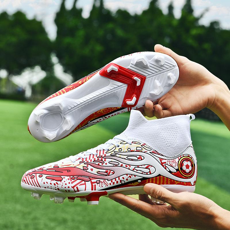 

Couple artificial grass mandarin duck long nails football shoes male broken nails foreign trade training adolescent primary school students 36