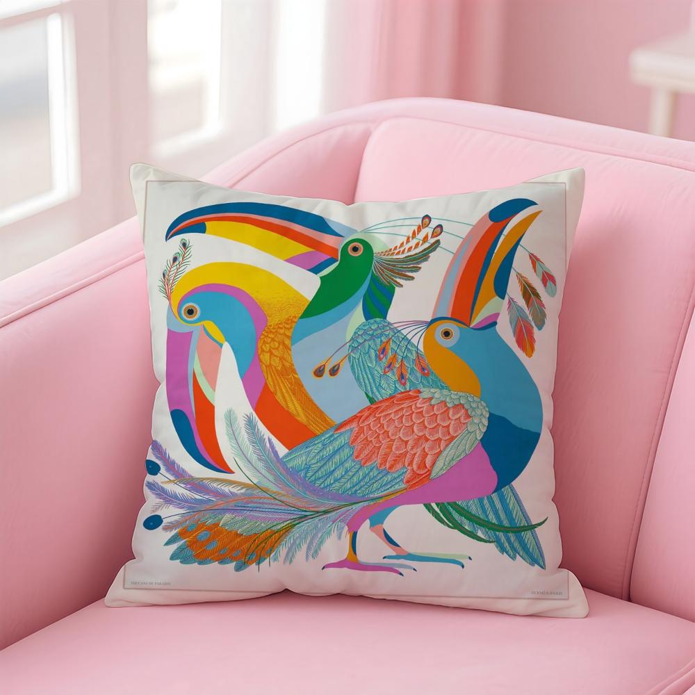 Luxury Colorful Toucan Cushion Cover Soft Plush Throw Pillow Cushion CoverDoubleSided Printed Pillow Case for Sofa Home Decor