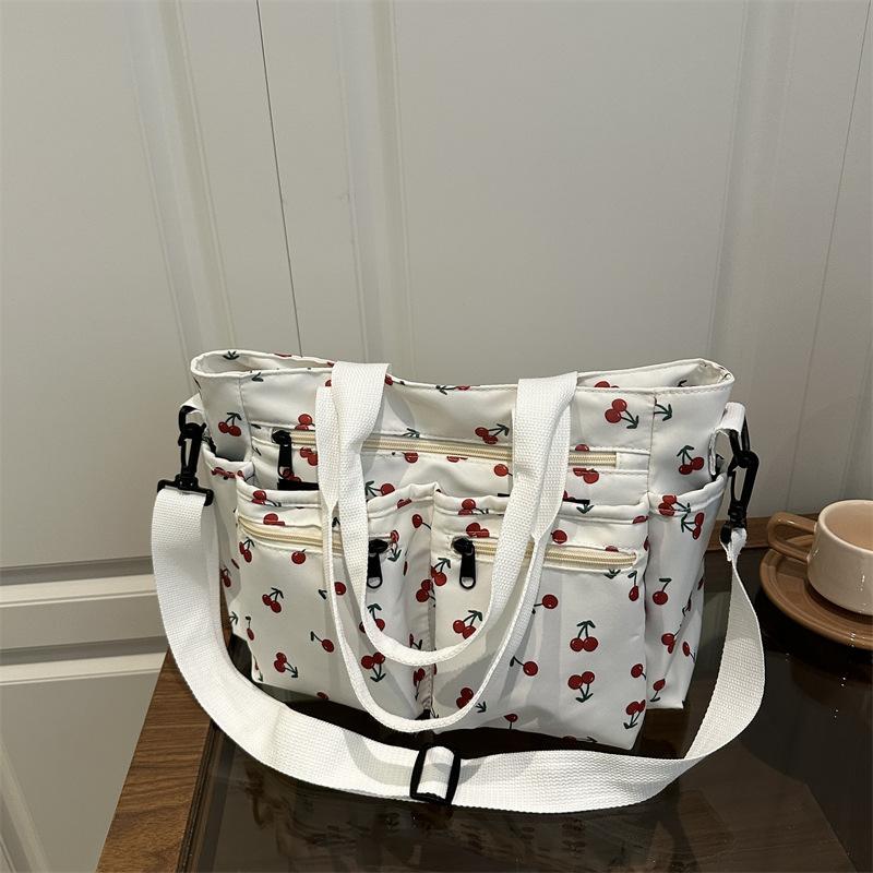 Simple Texture, New Tote Bag, Winter Women's Shoulder Messenger Bag, Fashionable and Casual Largecapacity Bag.
