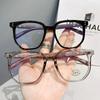 Ladies Trendy Style Reading Glasses New Fashion Wooden Legs Hyperopia Blue Light Blocking Computer Glasses Prescription Eyewear