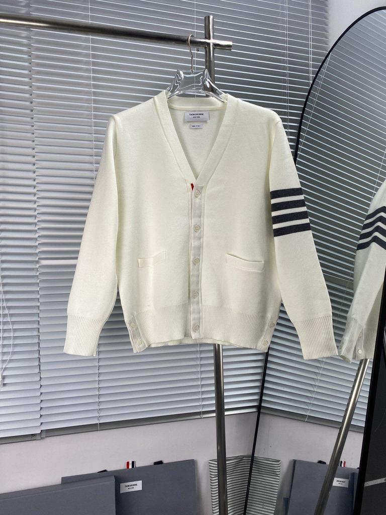 High Version Macaron V-neck Wool Cardigan with Four-Bar Sleeve for Unisex