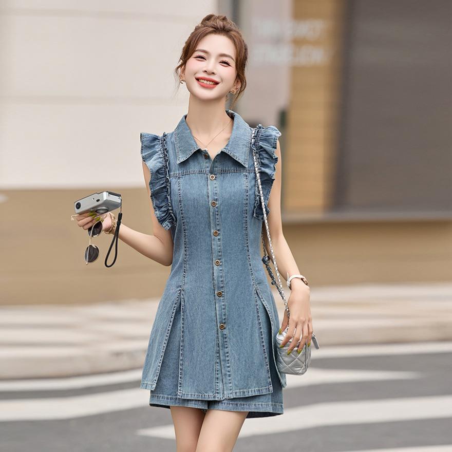 

Модный джинсовый костюм женский летний с чувством дизайна ретро темпераментной отделкой оборками топ шорты комплект из двух предметов XXL