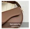 2024 Vielseitige Mode-Satteltasche für Damen, Crossbody und Schultertasche