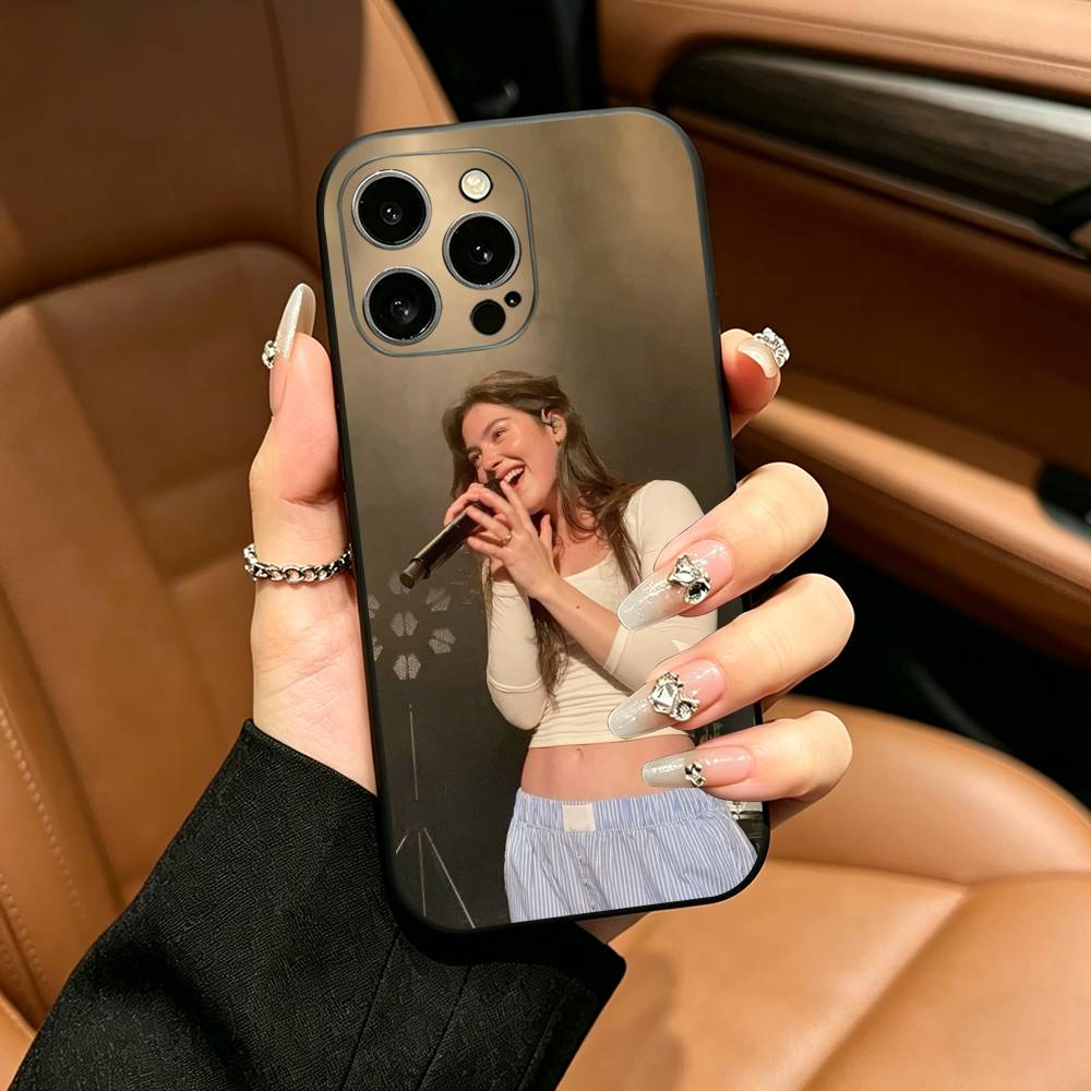 Pop singer-Gracie-A- Abrams Phone Case For iPhone 17,16,15,14,13,12,11 Pro Max,16/15/14Plus,XS Soft Black Cover