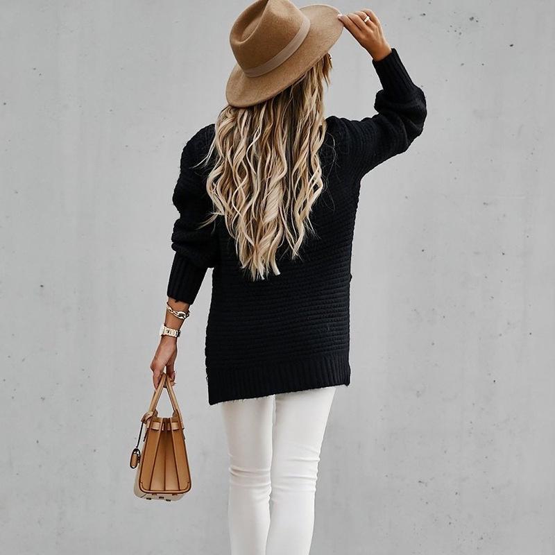 2025 Autumn/Winter Women's Chunky Knit Side-Slit Sweater: Semi-High Neck, Loose Fit, Solid Color, Long Sleeve.