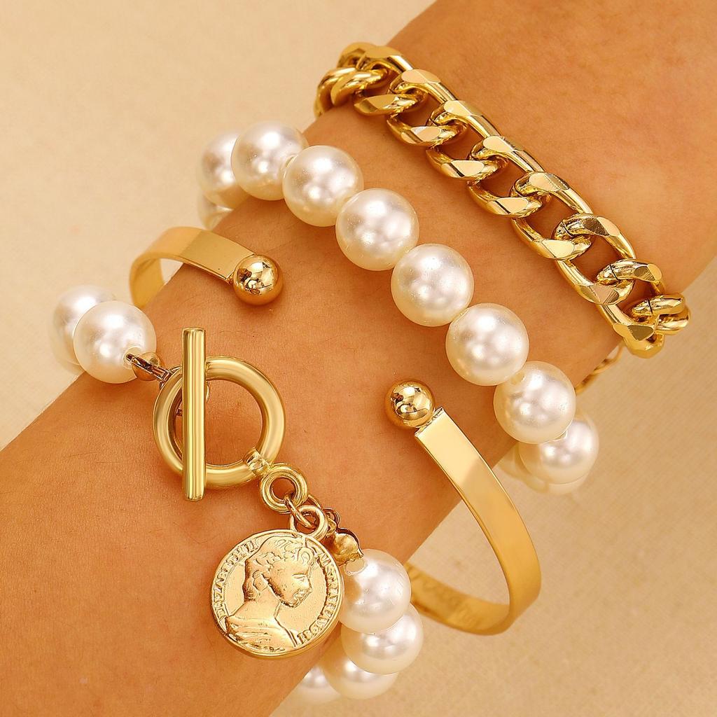 Vintage Mehrschichtiges Kettenarmband Set für Damen – Trendiger Europäischer Stil, Retro Minimalistischer Handschmuck, Grenzüberschreitende Heißverkauf Accessoires