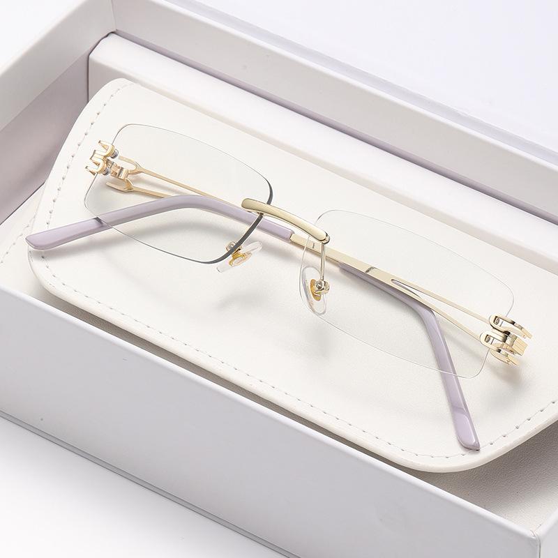 Fashion Frameless Square Color Changing Myopia Glasses for Women Men Anti Blue Light Photochromic Myopia Glasses Luxury Near Sight Eyeglasses