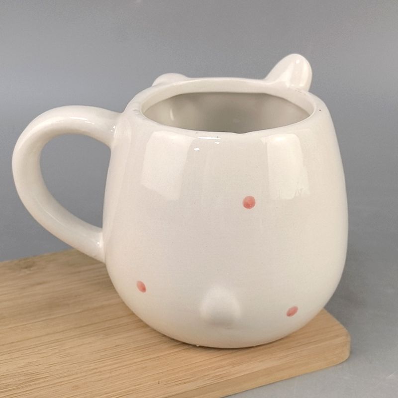 Ceramic rabbit mug creative ceramic cup cartoon cute three-dimensional animal mug hand-painted ceramic drinking cup