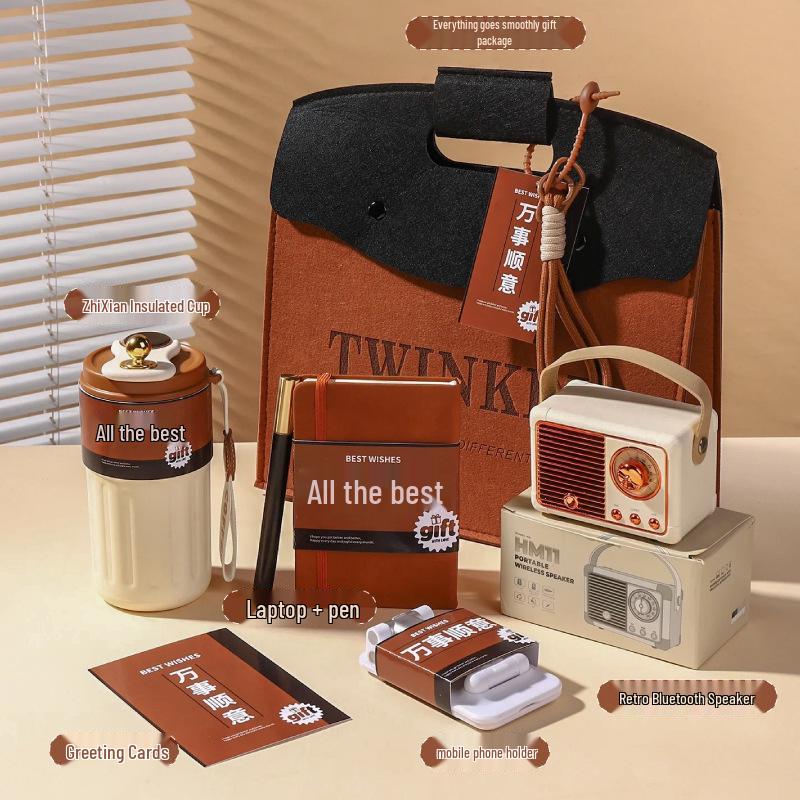 2026 Corporate New Year's Gifts: Unique Employee and Colleague Souvenirs for Team Building