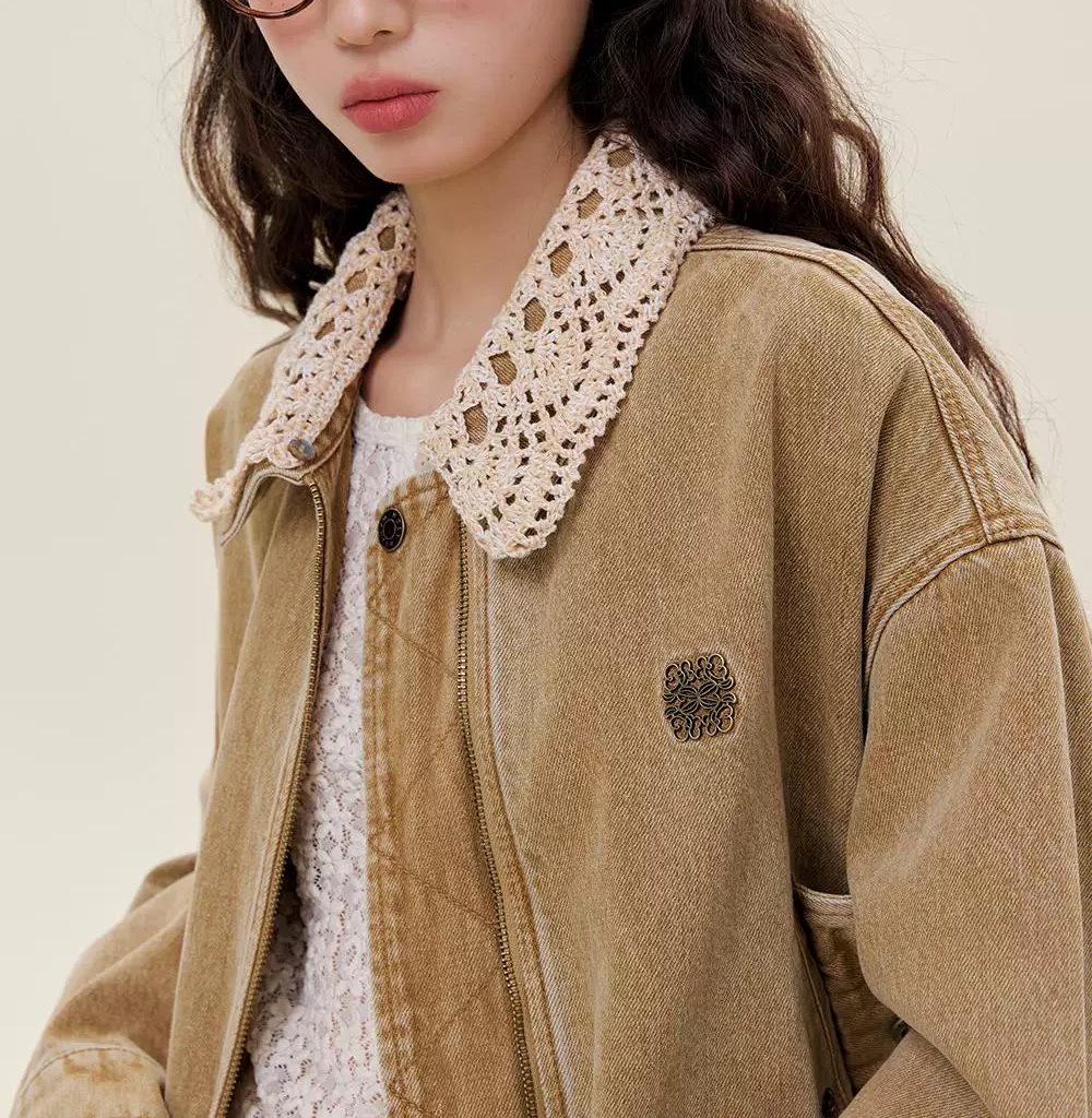 In Stock: Romantic Lace Denim Jacket with Detachable Knit Collar and Bud Hem - Girlish Style for Autumn