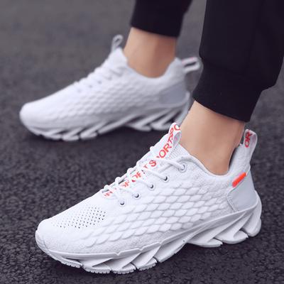 Chaussures respirantes pour hommes grande taille printemps et automne maille chaussures tendance populaires pour hommes chaussures de sport décontractées course à pied lame chaussures pour hommes