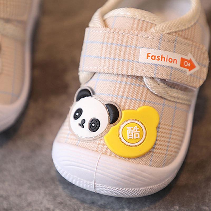 New Season Baby First Walkers Infant Cartoon Soft-Soled Cloth Shoes for Boys & Girls Unisex Animal Graphic Shoes
