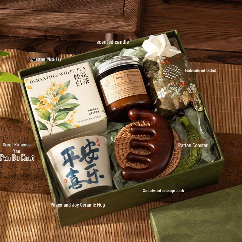 High-End Year of the Horse Luxury New Year Gift Box for Company Festivities and Souvenirs