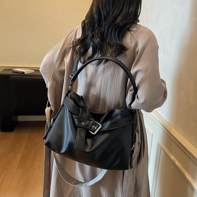 Retro Large-capacity Bag Women's New Autumn Versatile Messenger Bag Going Out To Work Shoulder Tote Bag