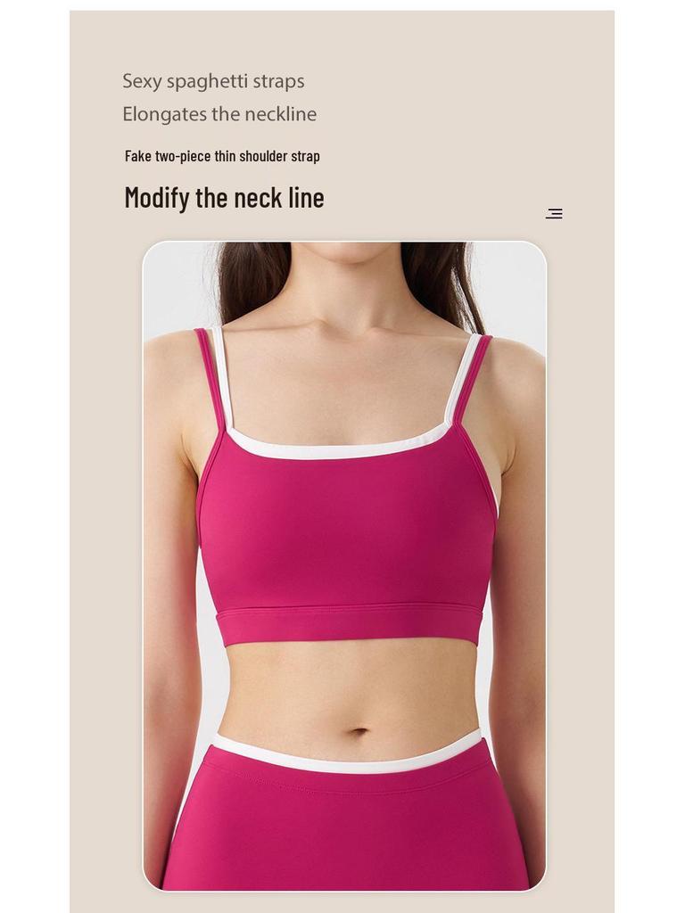 Two-Piece Strappy Sports Bra & Three-Quarter Shorts Yoga Set with Color Block Stripe