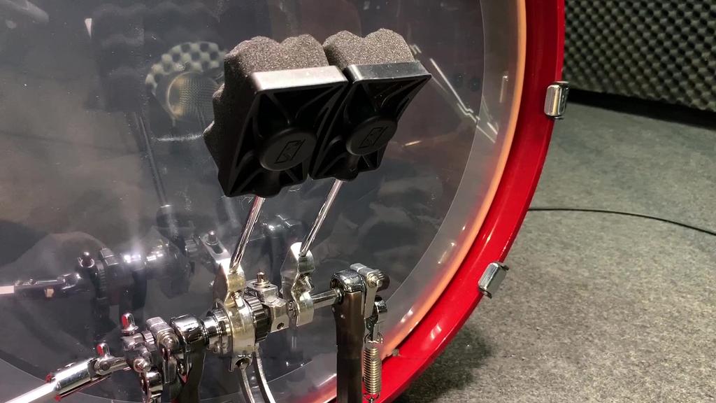 TAMA Soft sound bicí pedálový šlehač se sníženou hlasitostí Poloviční velikost pro dva pedály BSQ5S