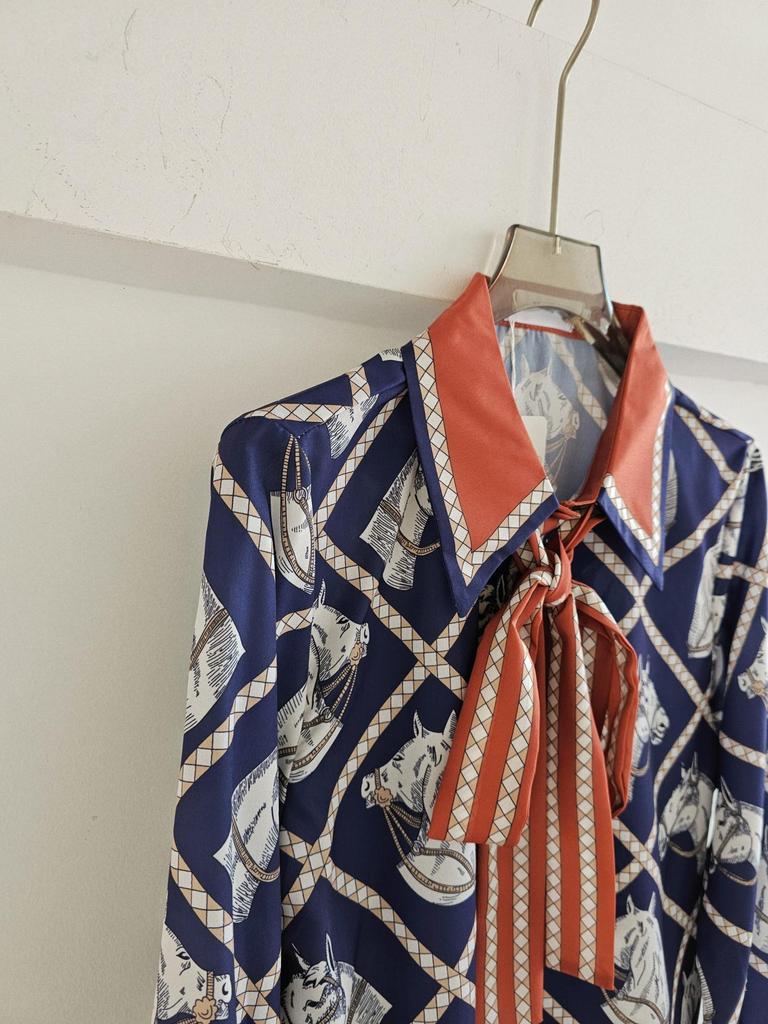 Xue Zhiqian Women's 2026 Silk Tie Shirt with Horse Head Print, Long Sleeve Lapel