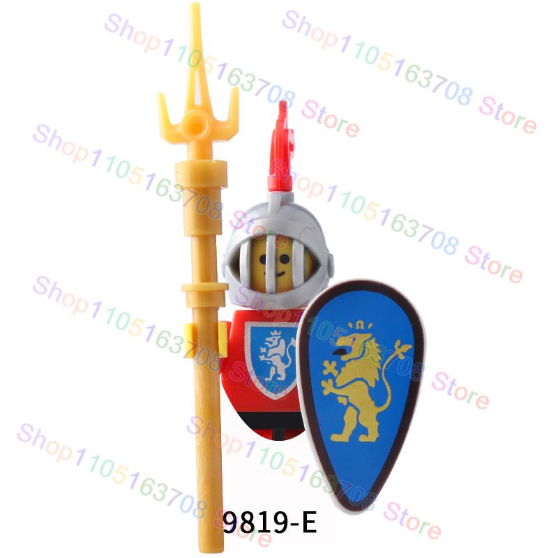 Hochwertige Mittelalterliche Fantasy-Kreatur Hochwertige Ritter Hochwertige Figuren Hochwertiges Gebäude Hochwertige Bausteine Hochwertige Römisches Heer