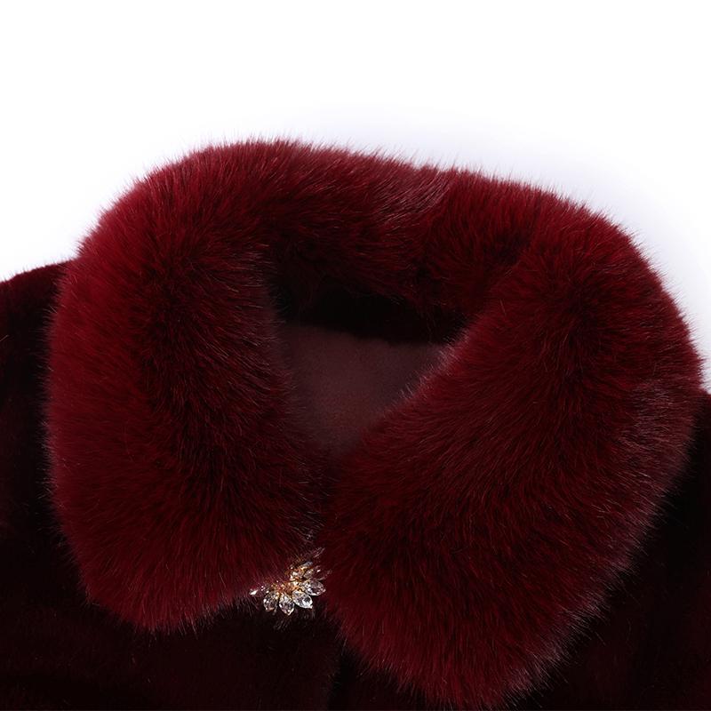 Luxurious Winter Faux Fur Jackets for Women Thick Warm Outerwears Elegant Middle-aged Women's Fur Coat