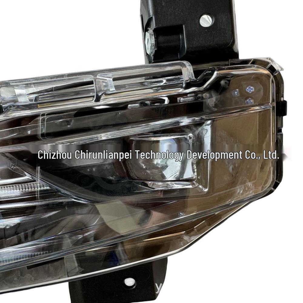 Original Size Non-Destructive Front Fog Lights for Tesla Models Original Size Non-Destructive Installation