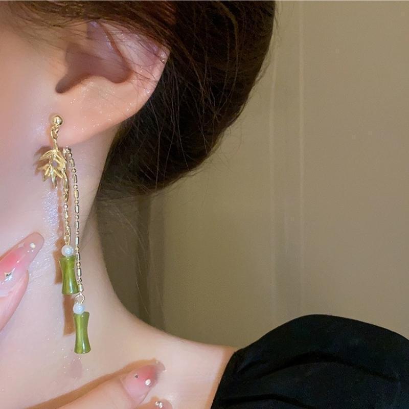 

Элегантные серьги-подвески в виде листьев бамбука: Женские кисточки в китайском стиле