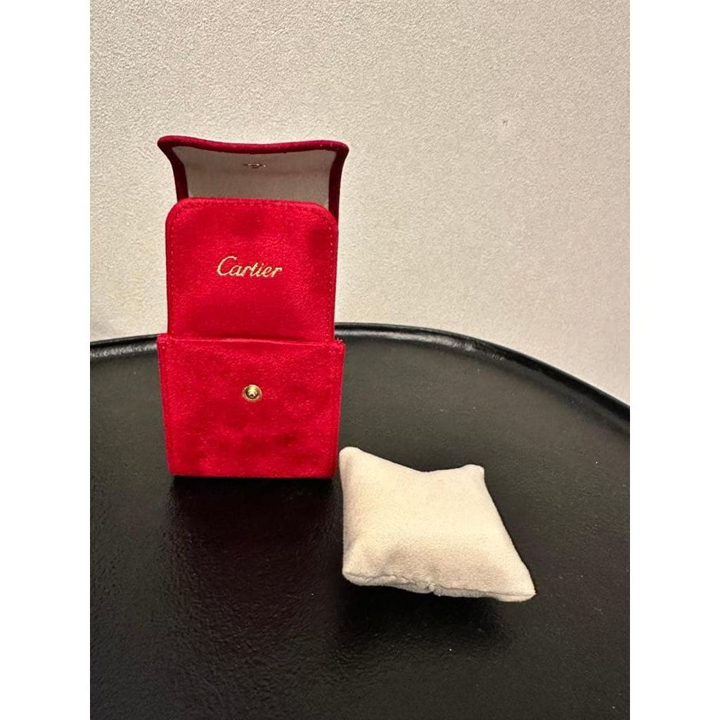 Used Price reduction! Cartier red suede watch box