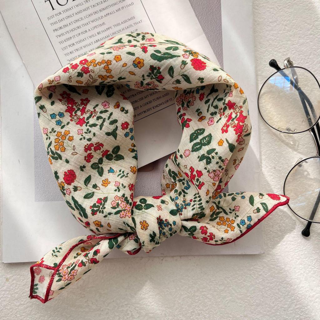 Korean Style Retro Floral Cotton-Linen Scarf: Exquisite Autumn/Winter Silk Square for Women
