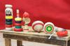 Miniatur Japanisches Traditionelles Holzspielzeug Set von je 6 Daruma Pompom und Folk Spinning (1 Wanage, Kendama, Drop, (Keinen Ton), Yo-Yo, Kreisel)