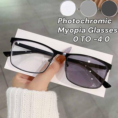 Business Photochrome Myopiebrille Hochwertiger Metall Quadratischer Rahmen Blaulichtfilter Brille für Männer und Frauen Dioptrie