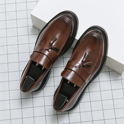 Erkek İçin Moda Deri Ayakkabılar Hakiki Deri Büyük Numara Ayakkabılar Yüksek Kaliteli Tasarımcı Resmi Ayakkabılar Günlük Ayakkabılar Moda İş