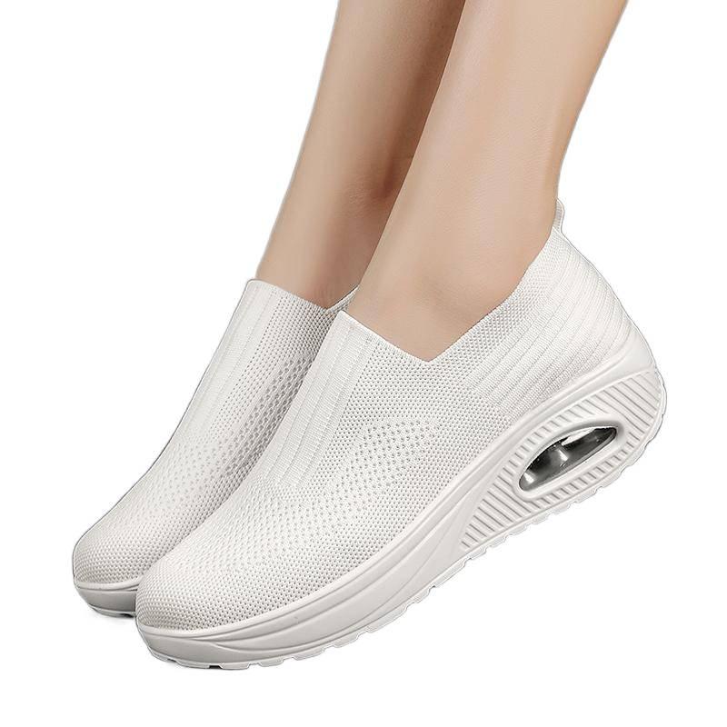 Lässige Sportbequemschuhe atmungsaktiv fly-woven weichsohlige Damenschuhe Ein-Pedal-Schütteln neue Damenschuhe dicksohlige Luftpolster