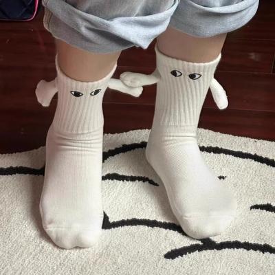 1 Pair Fashion Woman Socks Funny Creative Magnetic Attraction Hands Black White Cartoon Eyes Couple Sock