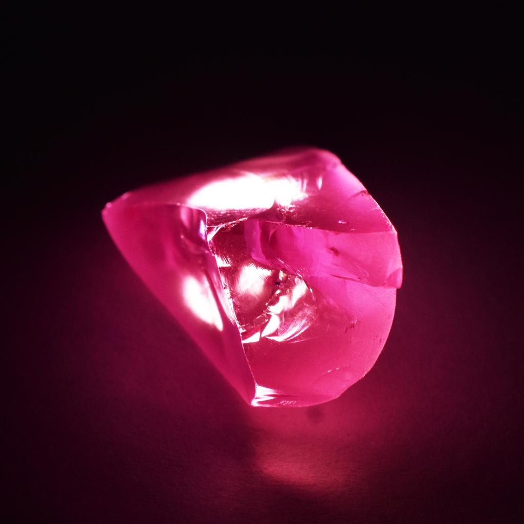 Natural Pink Zircon Loose Gemstone Rough 23.55 ct Uncut Raw for Lapidary and Gem Collections