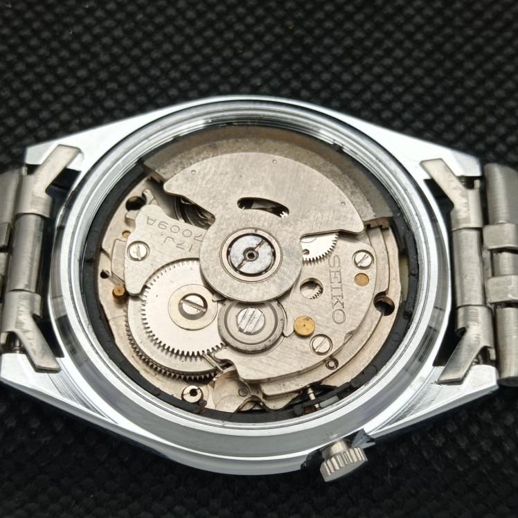 REFURBISHED VINTAGE SEIKO 5 AUTO 7009A JAPAN MENS D/D BLACK WATCH 605-a314195-2 SKU605-a314195