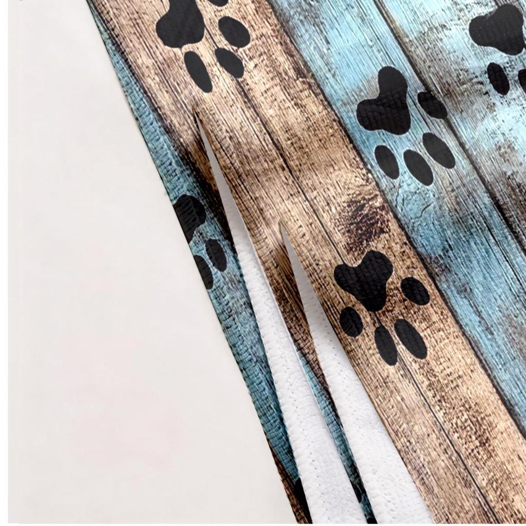 Retro wooden board dog paw pattern polyester microfiber beach towel is highly absorbent, suitable for swimming and beach outings