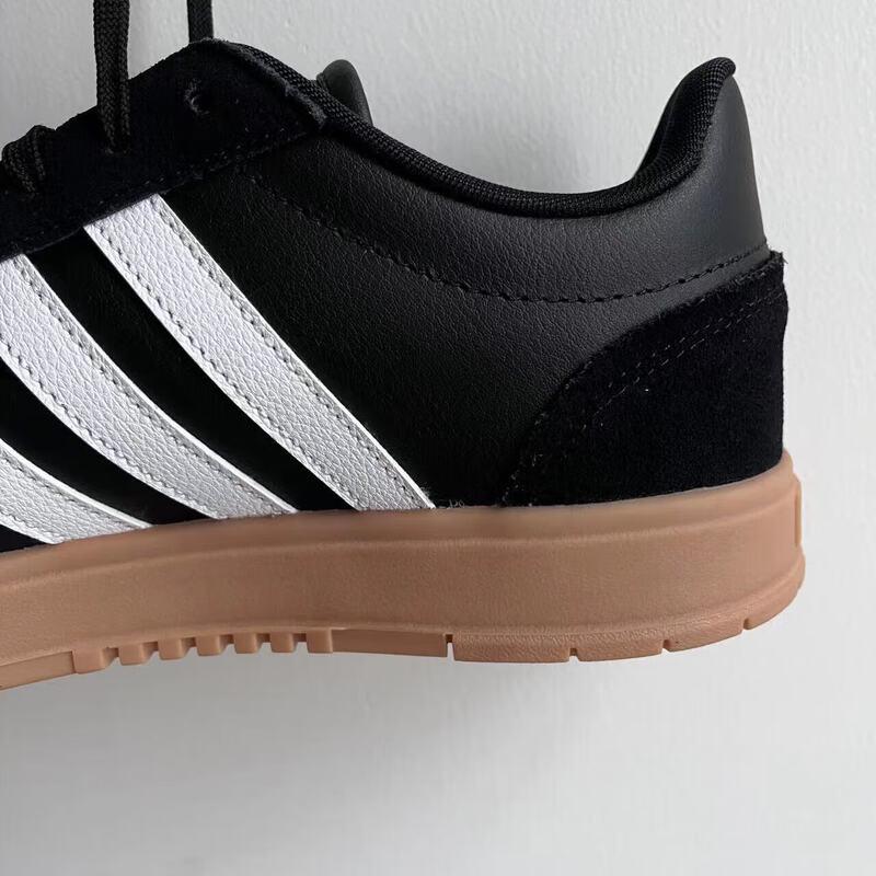 Adidas T-Toe Retro Casual Sneakers IE9045