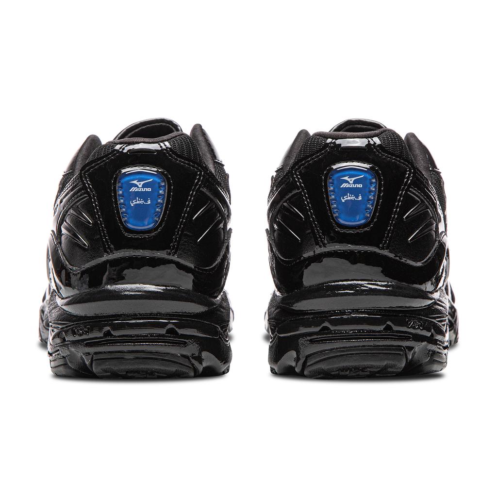 Mizuno SBTG X Wave Rider 10 Designer-Kollaboration Modetrend Stoßdämpfend Langlebig Low-Top Laufschuhe Unisex Laufschuhe Schwarz D1GD252601
