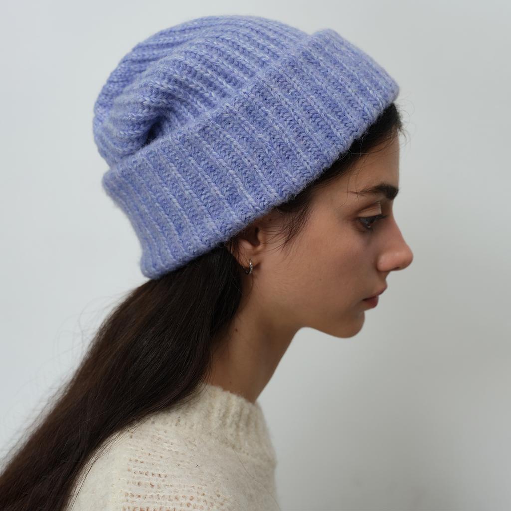 New knitted solid-color wool hat women's versatile big head circumference cold hat knitted to keep warm and show the face, small ear protection, popul