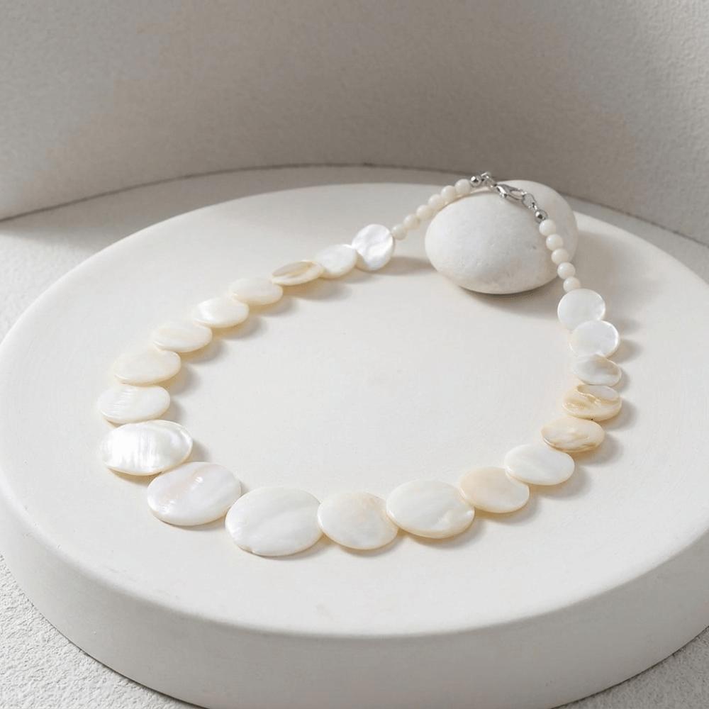 Large Disc Bohemian Necklace Lightweight White Choker Shell Pendant Necklace Minimalist Style
