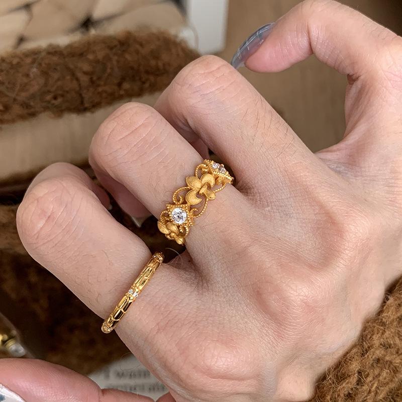 Xiaohongshu Golden Iris Ring for Women: Classic, Stylish, Versatile Retro Design