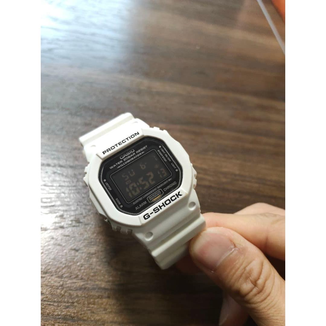 Used [Final price reduction] CASIO G-SHOCK DW-5600FS White