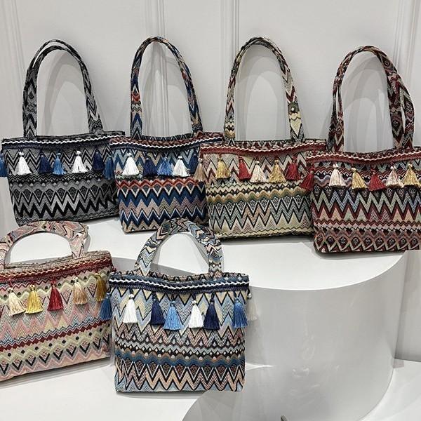 Artistic Chinese Style Woven Underarm Bag With Dual Straps For Office And Travel