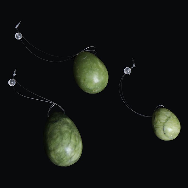 Natürliche Jade Ei Frauen Beckenboden Muskel Übung Straffung Vaginal Ball