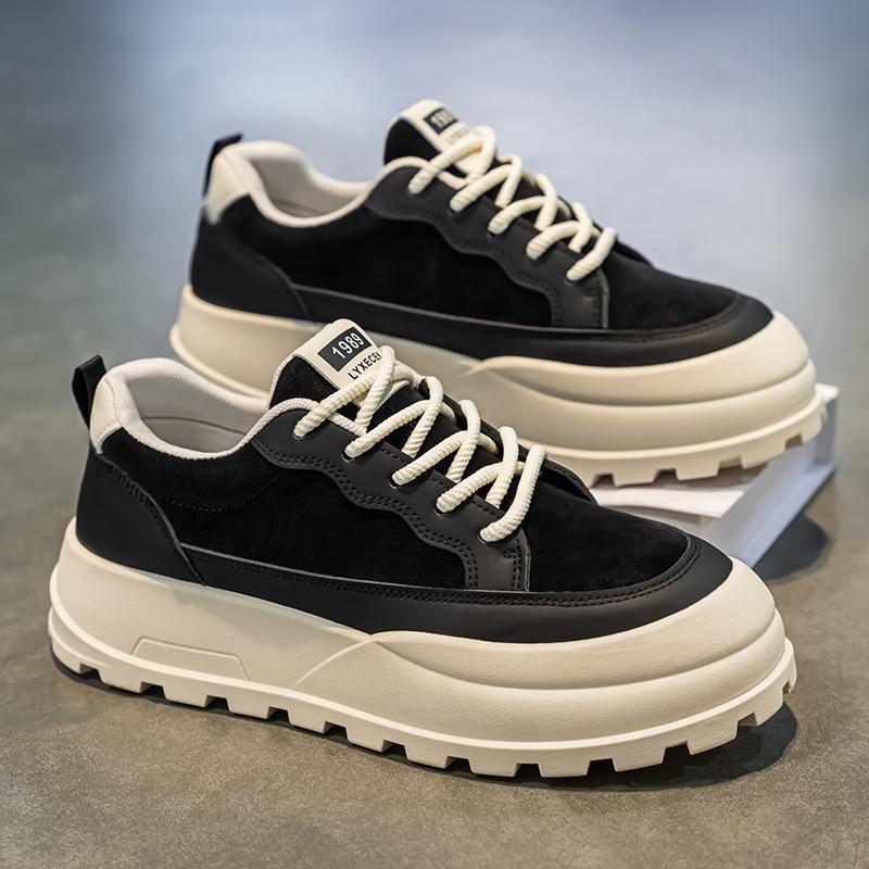 

Men s shoes 2025 autumn new trend soft sole comfortable sports board shoes popular men s light luxury fashion casual shoes 39