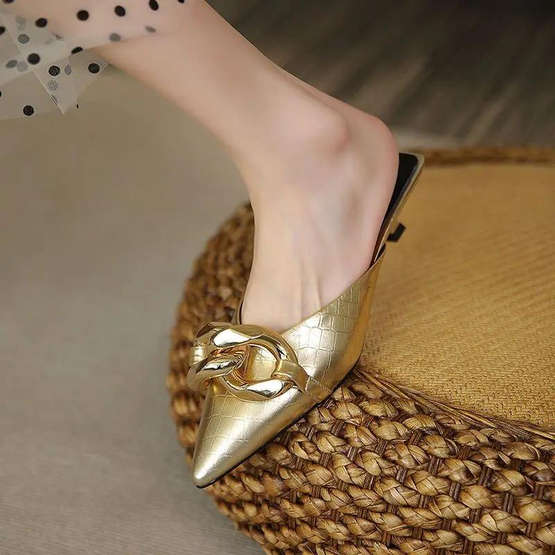 Туфли с острым носком женские тапочки и сандалии с цветами шлепанцы на плоской подошве новый стиль водонепроницаемые нескользящие уникальные корейские VIP 39