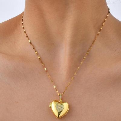 Goldfarbene Damen-Kupfer-Herz-Medaillon-Halskette mit Edelstahlkette