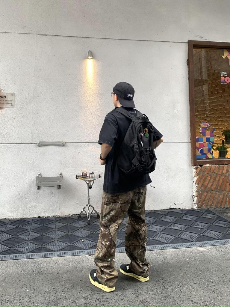 Unisex Retro Camouflage Distressed Work Pants - Straight Leg, Loose-Fit Outdoor Casual Wear